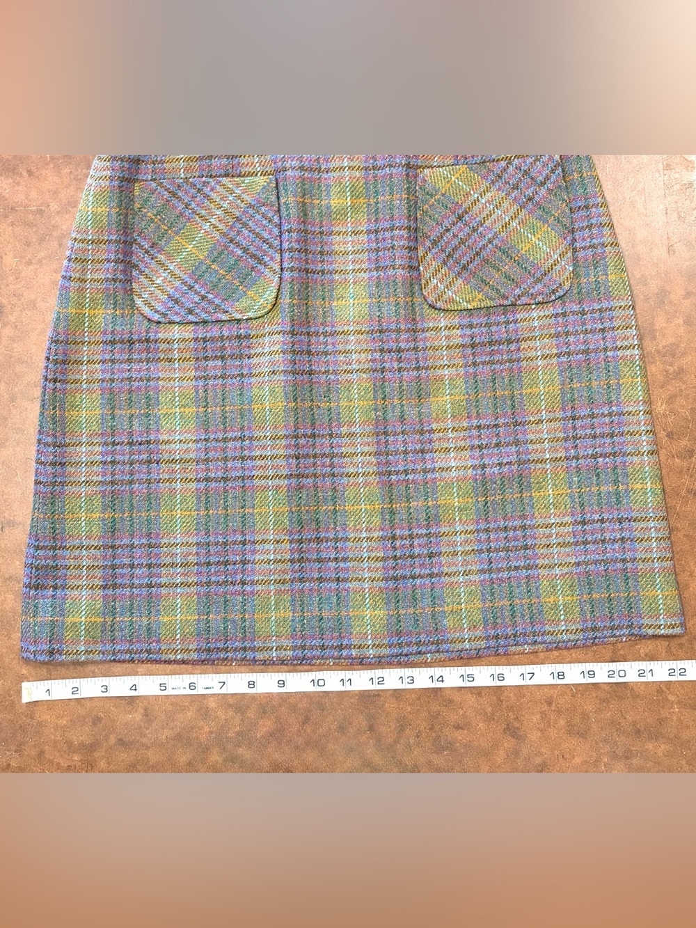 Vintage- 💜 Liz Claiborne- Liz Sport- Pastel Plaid Wool Blend Mini Skirt 💚 - Picture 4 of 9
